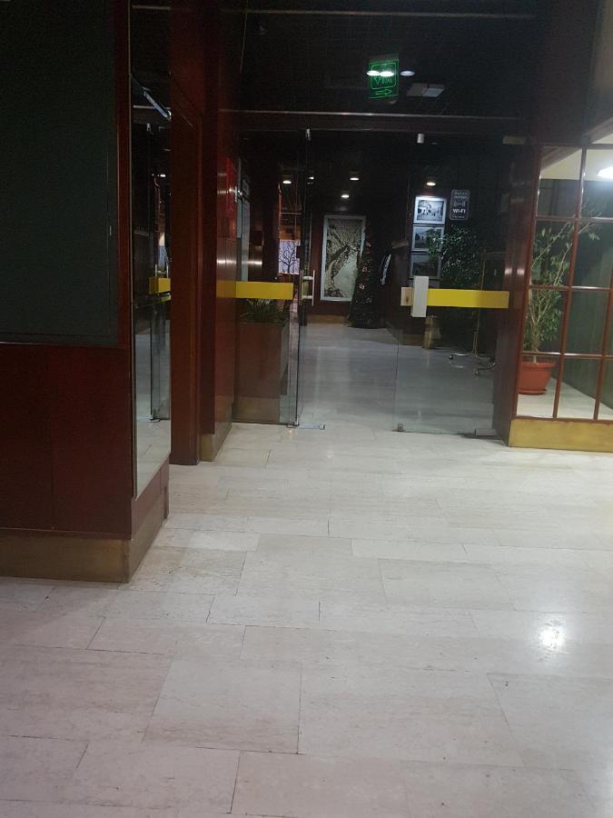 Hotel Sax Balkan Dimitrovgrad Exteriör bild