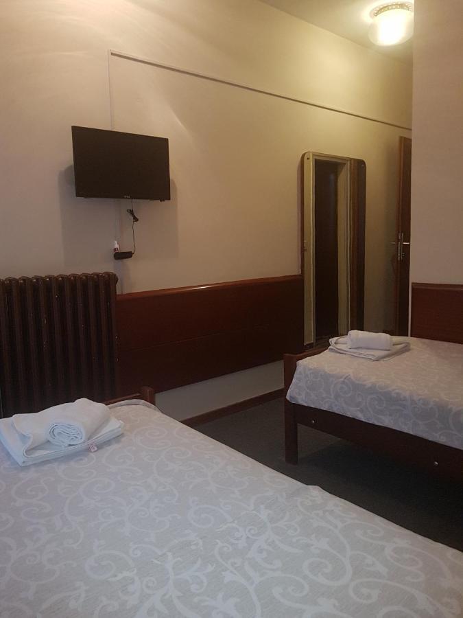 Hotel Sax Balkan Dimitrovgrad Exteriör bild